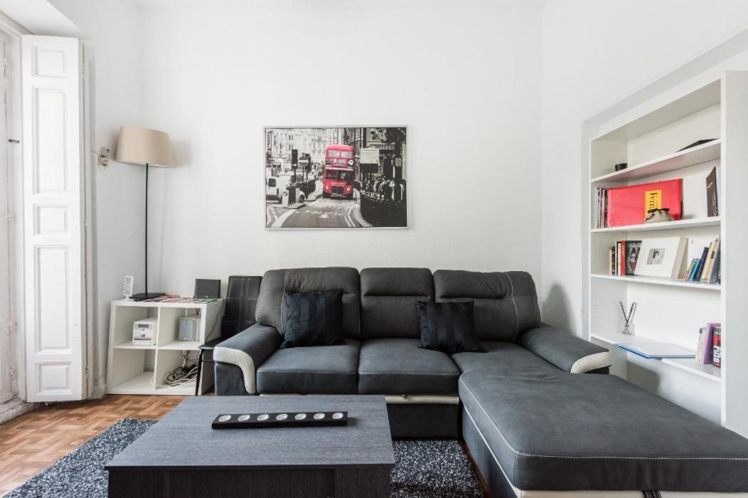 מדריד M&F Apartaments Chueca מראה חיצוני תמונה